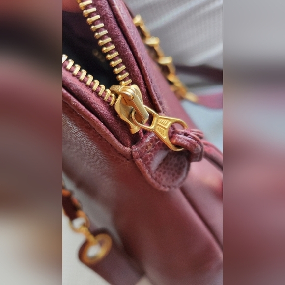 Chanel Caviar Leather CC Tote Bag Burgundy Vintage - Picture 10 of 12